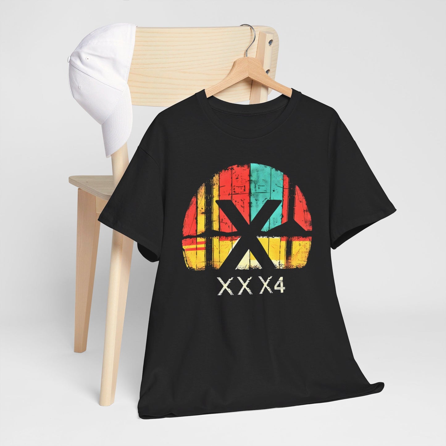 "XXX4 Sunset Graphic T-Shirt - Retro Vibes, Summer Style"