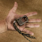 Survival Equipment Self-defense Anti-wolf Window Breaker Tool