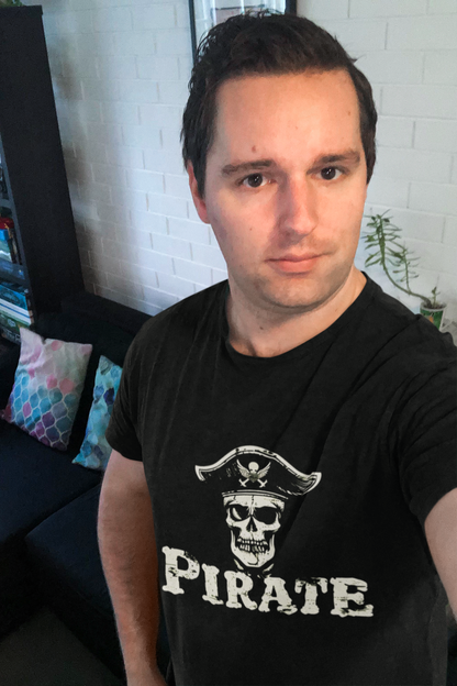 "Skull Captain Pirate" Maritime T-Shirt